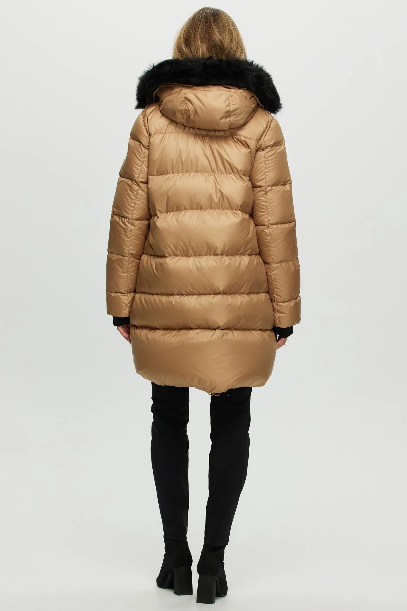 APRES-SKI JACKET WITH DETACHABLE TOSCANA SHEARLING LAMB HOOD TRIM