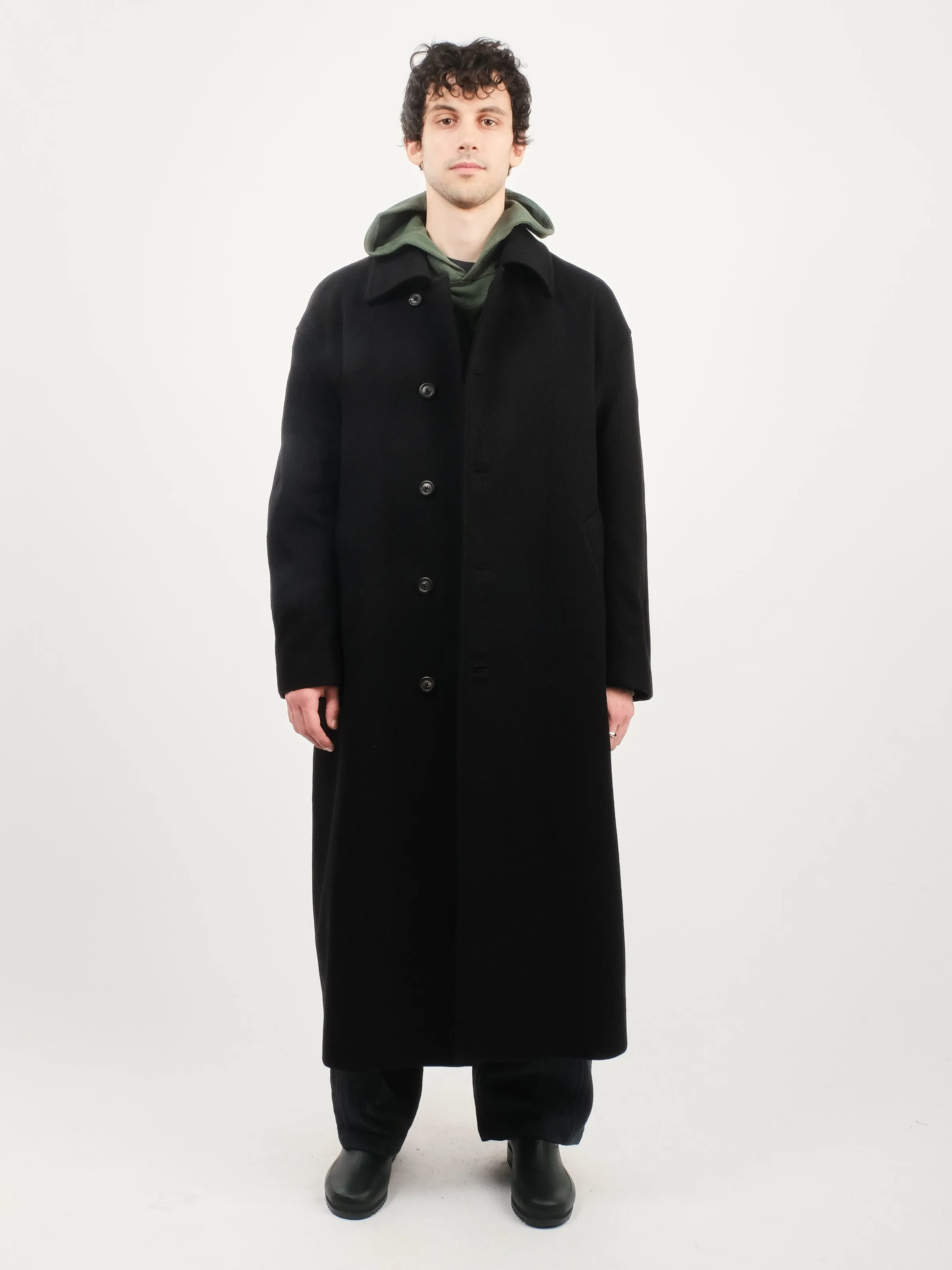 Black Jumbo Bedford Collapse Carcoat