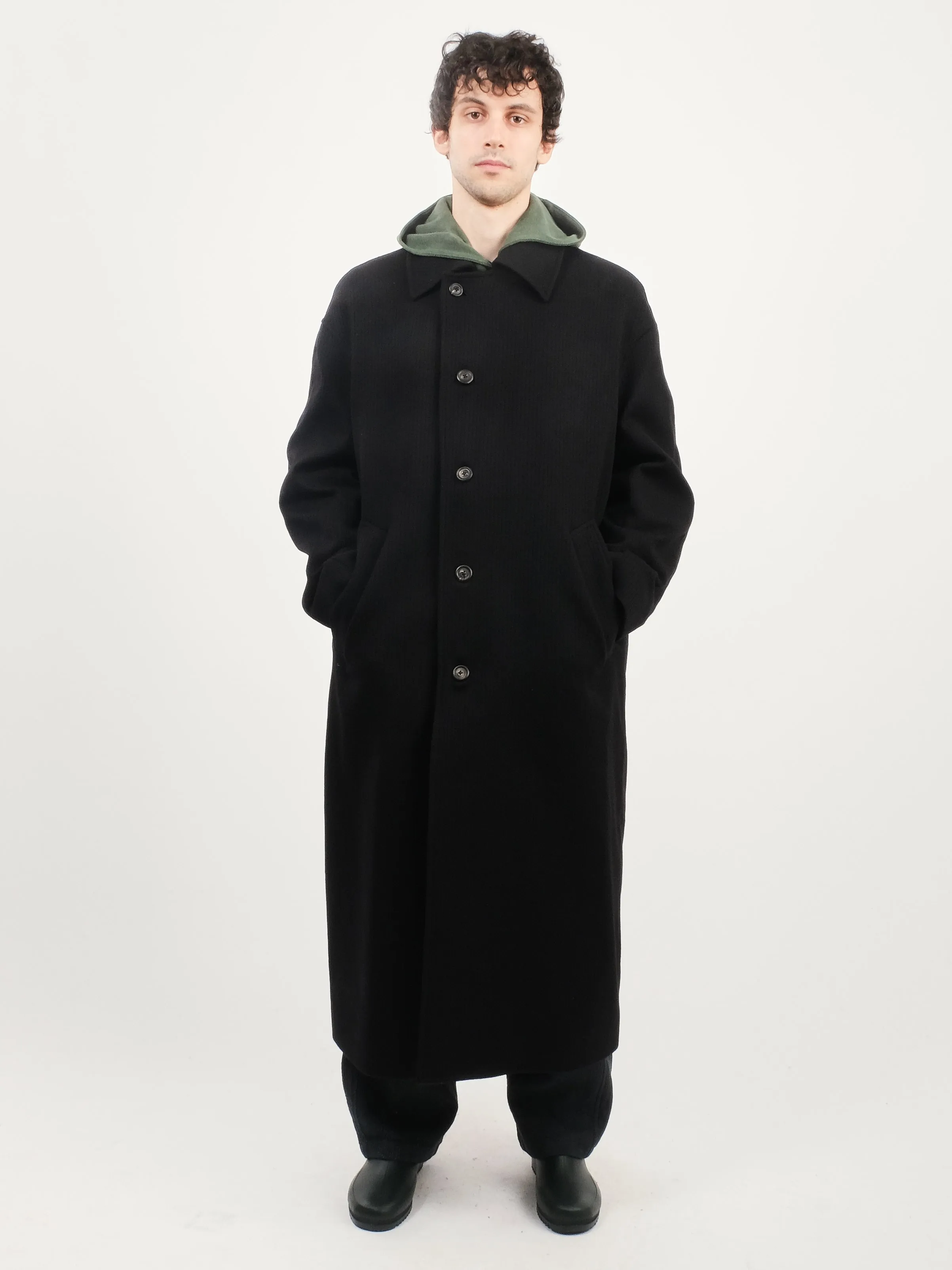 Black Jumbo Bedford Collapse Carcoat