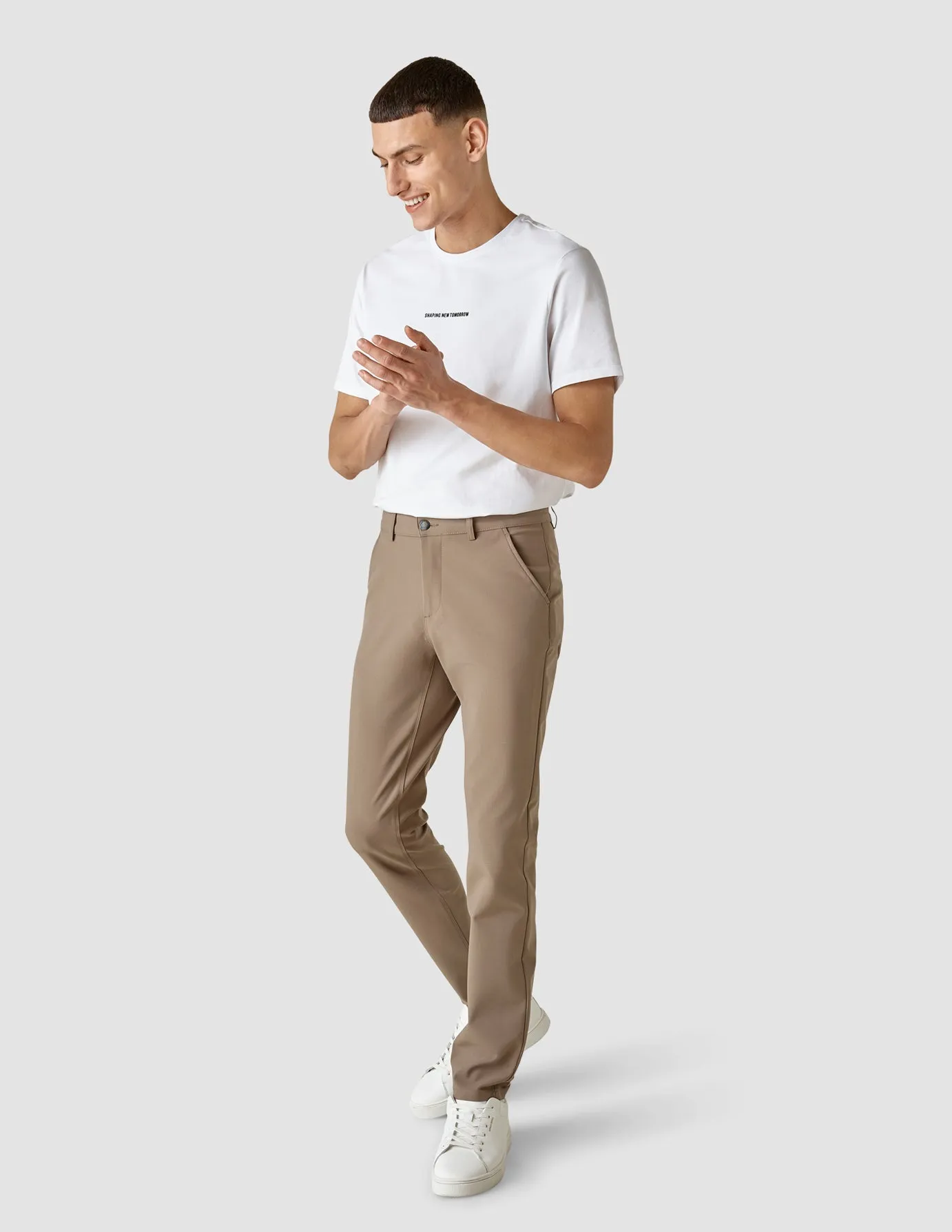 Essential Pants Slim Walnut