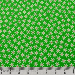 Green White Daisies Cotton Print