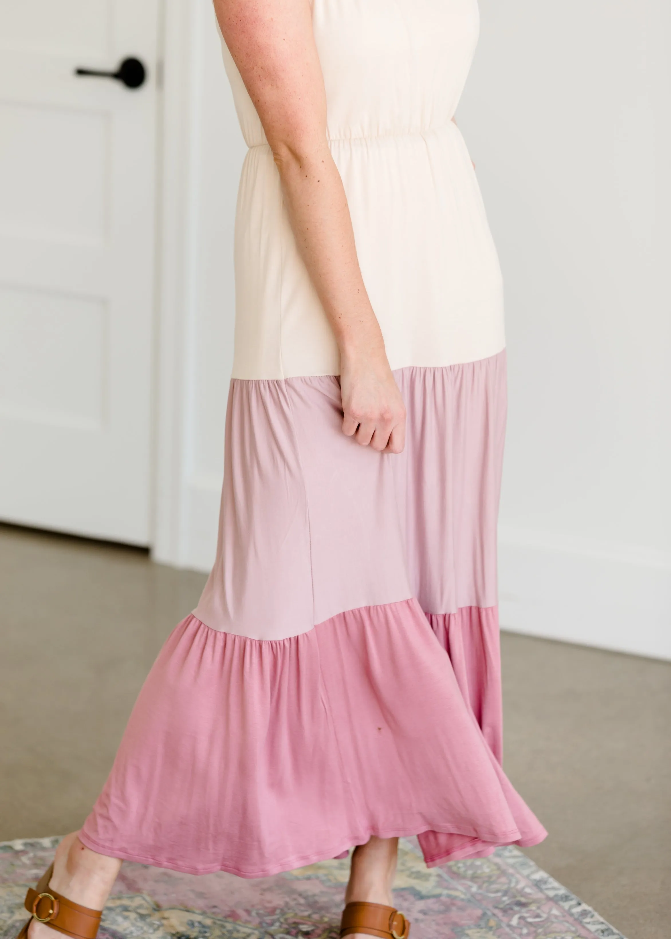 Short Sleeve Colorblock Mauve Maxi Dress